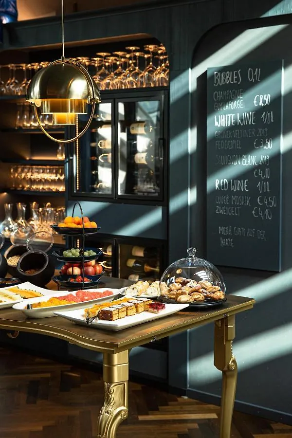 Altstadthotel Weißes Kreuz - In der Fußgängerzone Innsbruck 4*,