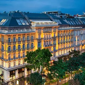***** Hotel Grand Áustria