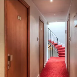 ** Hotel Edgar Quinet França